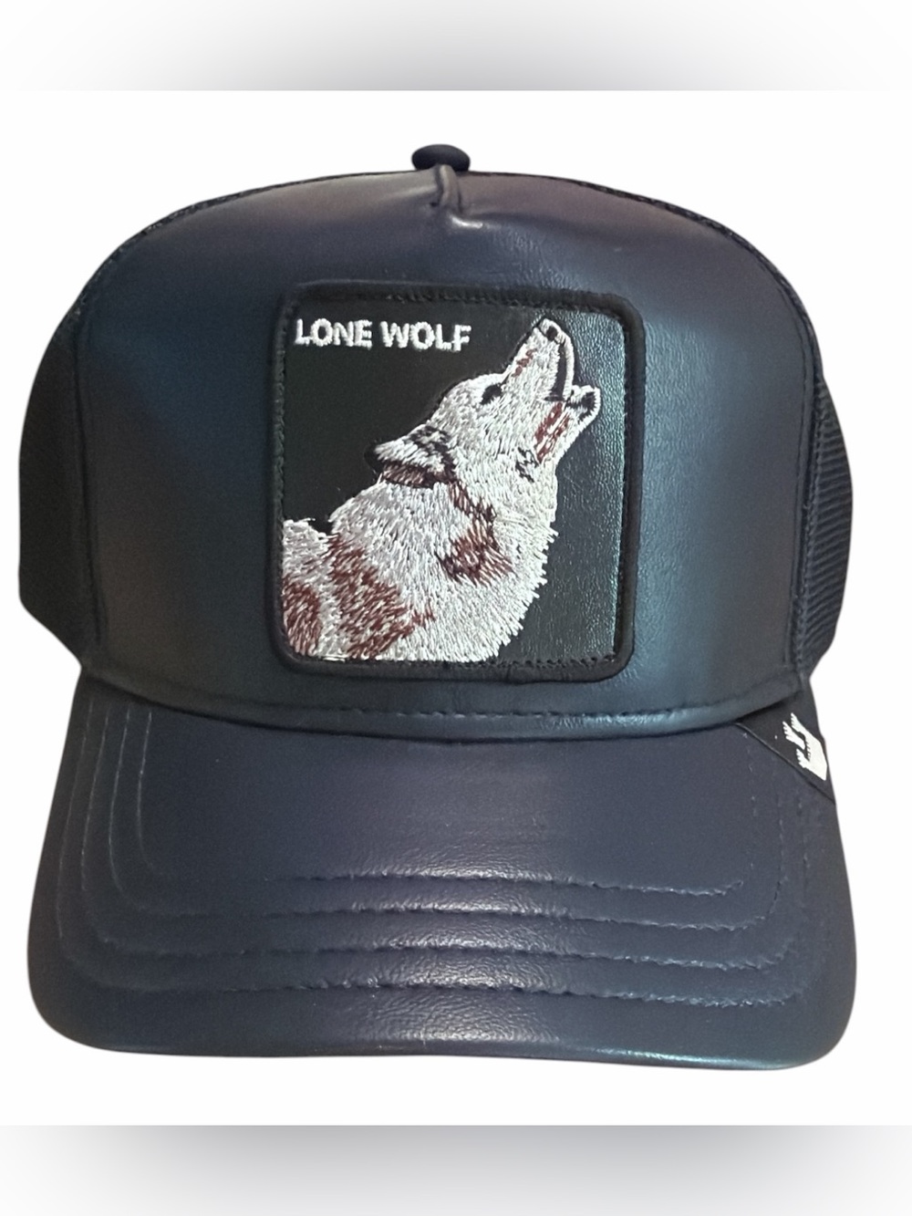 Luxury Streetwear Faux Leather Wolf Trucker Snapback Hat Goorin Bros NWT